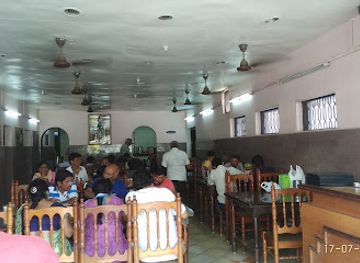 india/kanyakumari/restaurant/hotel-triveni