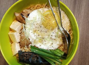 india/aizawl/restaurant/big-belly-restaurant