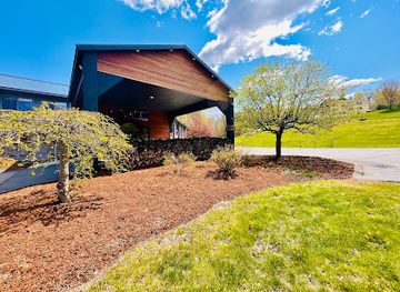 new-hampshire/dartmouth-lake-sunapee-region/restaurant/bluebird-sunapee