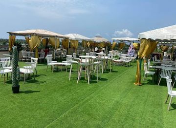 gabon/bitam/restaurant/rooftop-lbv