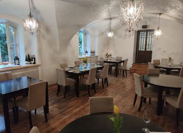 lithuania/vilnius-region/restaurant/bistro-18