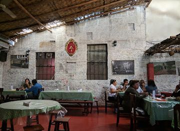 peru/arequipa/cayma/restaurant/picanteria-la-capitana