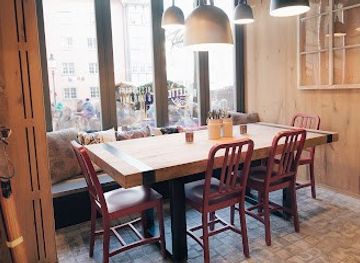 switzerland/zurich/restaurant/raclette-factory