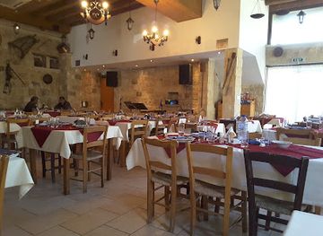 cyprus/avakas-gorge/restaurant/araouzos-tavern