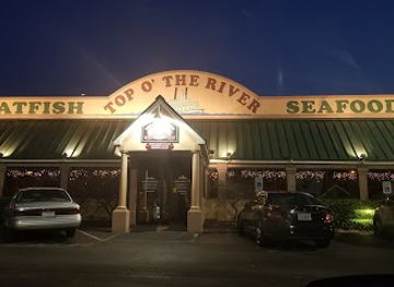 alabama/river-region/restaurant/top-o-the-river