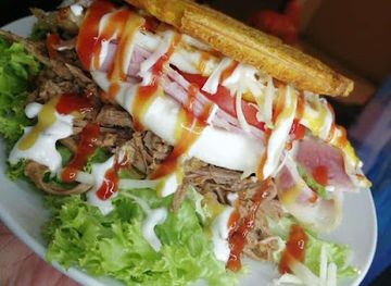 suriname/brokopondo/restaurant/chrisfood-house