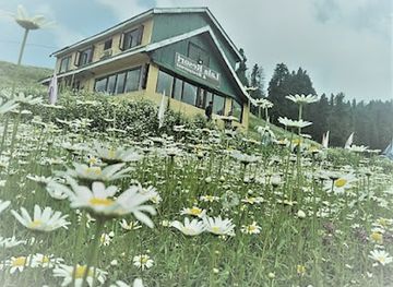 india/gulmarg/restaurant/lala-guest-house-restaurant