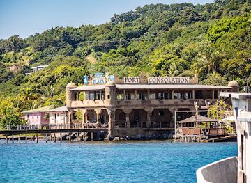 honduras/bay-islands/restaurant/fort-consolation-restaurant