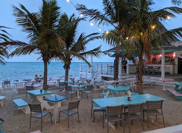 turks-and-caicos-islands/east-caicos/restaurant/da-conch-shack