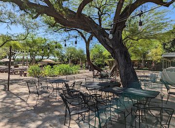 arizona/phoenix/restaurant/the-farm-at-south-mountain
