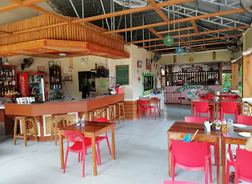 Al Fresco Bay Cafe' & Restobar