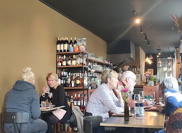 belgium/de-panne/restaurant/petit-comite