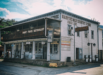 west-virginia/seneca-rocks/restaurant/harper-s-old-country-store