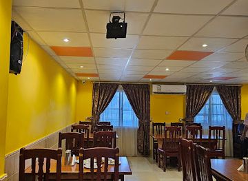 oman/salalah-coastal-plain/restaurant/annapurna-restaurant