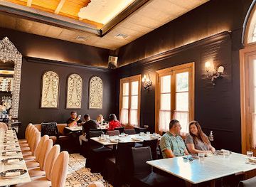 lebanon/beirut/restaurant/em-sherif