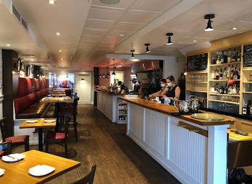 canada/laurentides/restaurant/station-b