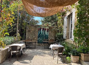 france/luberon/restaurant/la-bastide-du-grand-tilleul