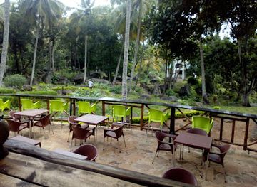 tanzania/morogoro/restaurant/rock-garden
