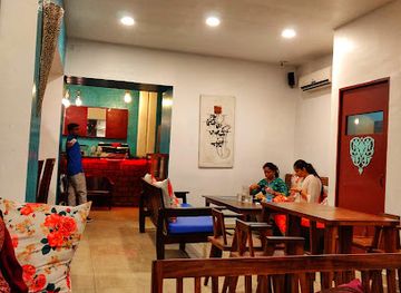 india/puducherry/restaurant/the-indian-kaffe-express