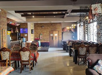 kyrgyzstan/chuy-valley/restaurant/salaam-namaste-indian-restaurant