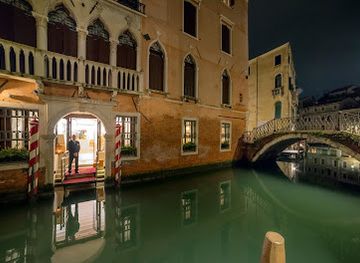 italy/venice/restaurant/alle-corone