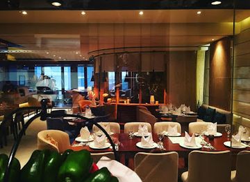 pakistan/lahore/dha-lahore/restaurant/sumo