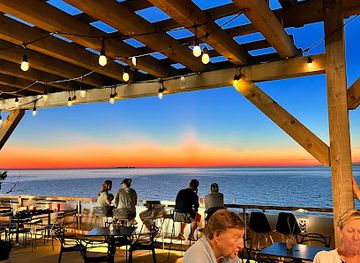 indiana/indiana-dunes-national-park/restaurant/dunes-pavilion-restaurant-grill
