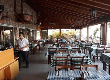 cyprus/larnaca/restaurant/militzis-traditional-tavern
