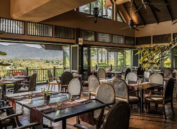 thailand/golden-triangle/restaurant/sala-mae-nam-restaurant