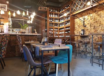 poland/kuyavian-pomeranian-lake-district/restaurant/karafka-winebar-restaurant