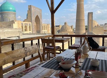 uzbekistan/bukhara-region/restaurant/chasmai-mirob