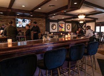 michigan/petoskey/restaurant/spring-and-porter