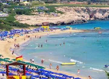 cyprus/makronissos-peninsula/restaurant/karousos-beach-restaurant