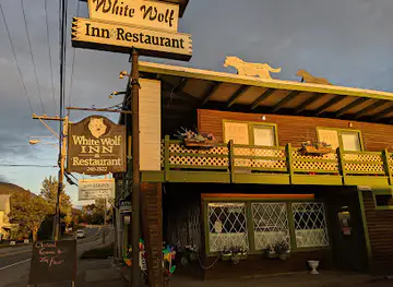 White Wolf Inn