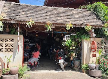 thailand/doi-inthanon-national-park/restaurant/larb-puen-galaang