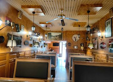 hungary/debrecen/restaurant/delibab-etelbar-restaurant