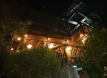 thailand/doi-suthep-pui-national-park/restaurant/huen-huai-kaeo-restaurant