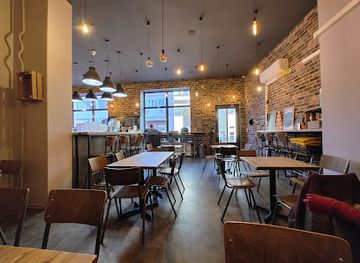 hungary/szeged-csanad/restaurant/plebs-crust-craft