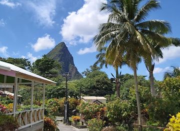 saint-lucia/tet-paul-scenic-trail/restaurant/country-breeze-creole-restaurant-bar