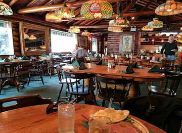 new-york/lake-george/restaurant/georges-restaurant