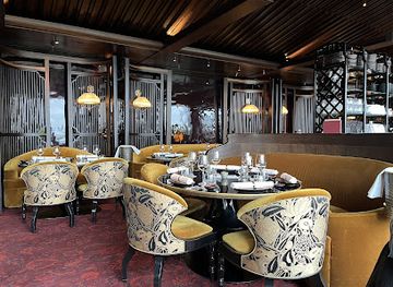 france/paris/champs-elysees/restaurant/mun