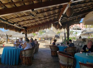 mexico/cabo-san-lucas/restaurant/cascadas-beach-grill