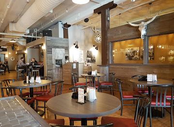 canada/pembina-valley/restaurant/saddlery-on-market