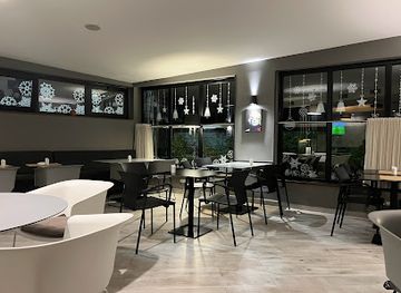 algeria/tassili-n-ajjer/restaurant/little-spoon