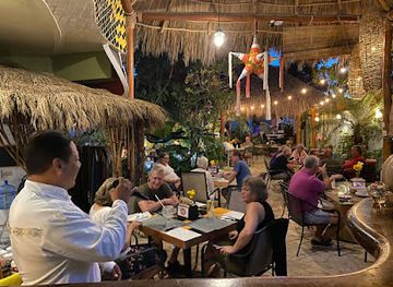 mexico/huichol-sierra/restaurant/casa-del-pintor