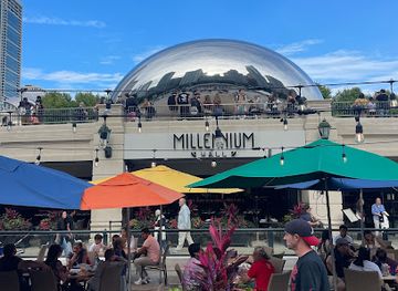 illinois/chicago/millennium-park/restaurant/double-clutch-at-millennium-hall
