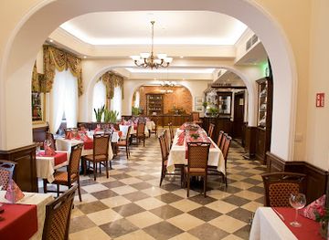 poland/lesser-poland/restaurant/restauracja-polonia