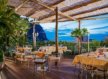 italy/capri/restaurant/villa-jovis