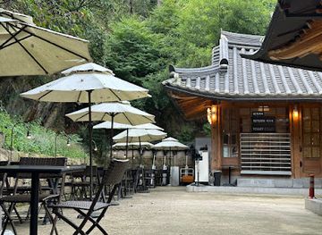 south-korea/miryang-valley/restaurant/mokmyeoksan-horaengi