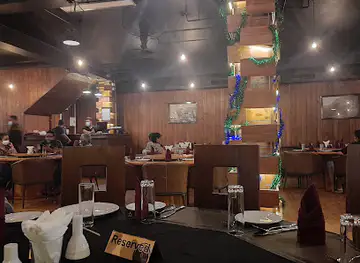 Mom's Touch Restaurant & Banquet Hall